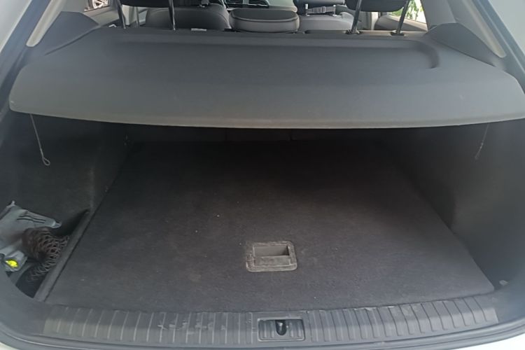 Audi Q3 2021 car image #19