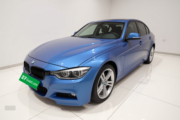 BMW 3 Series 2017 immagine di auto #2
