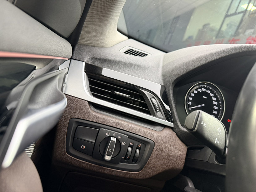 BMW X1 2023 #10 BMW X1 2023 صورة سيارة #10