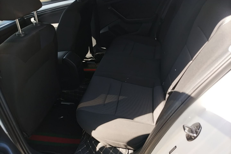Volkswagen Bora 2019 car image #17