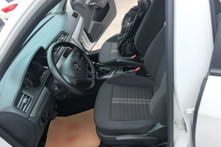 Volkswagen Lavida 2021 car image #15