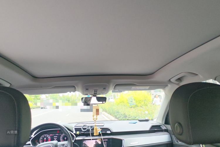 Audi Q3 2022 car image #20