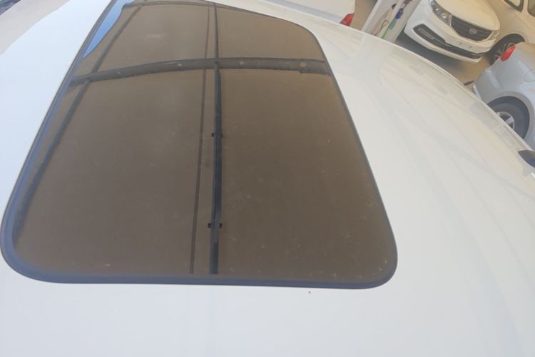 Volkswagen Bora 2023 car image #25