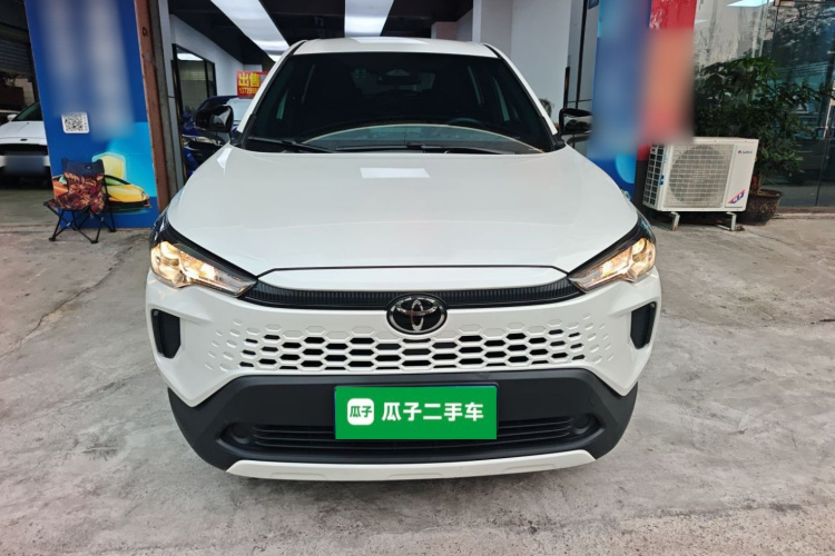 Toyota Corolla Cross 2026 #3 Toyota Corolla Cross 2026 car image #3