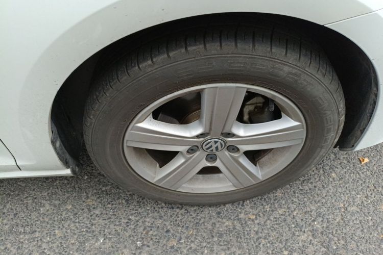 Volkswagen Golf 2016 car image #9
