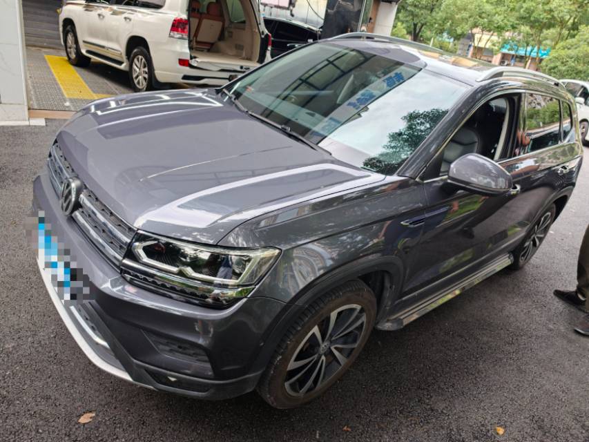2019 car image 
