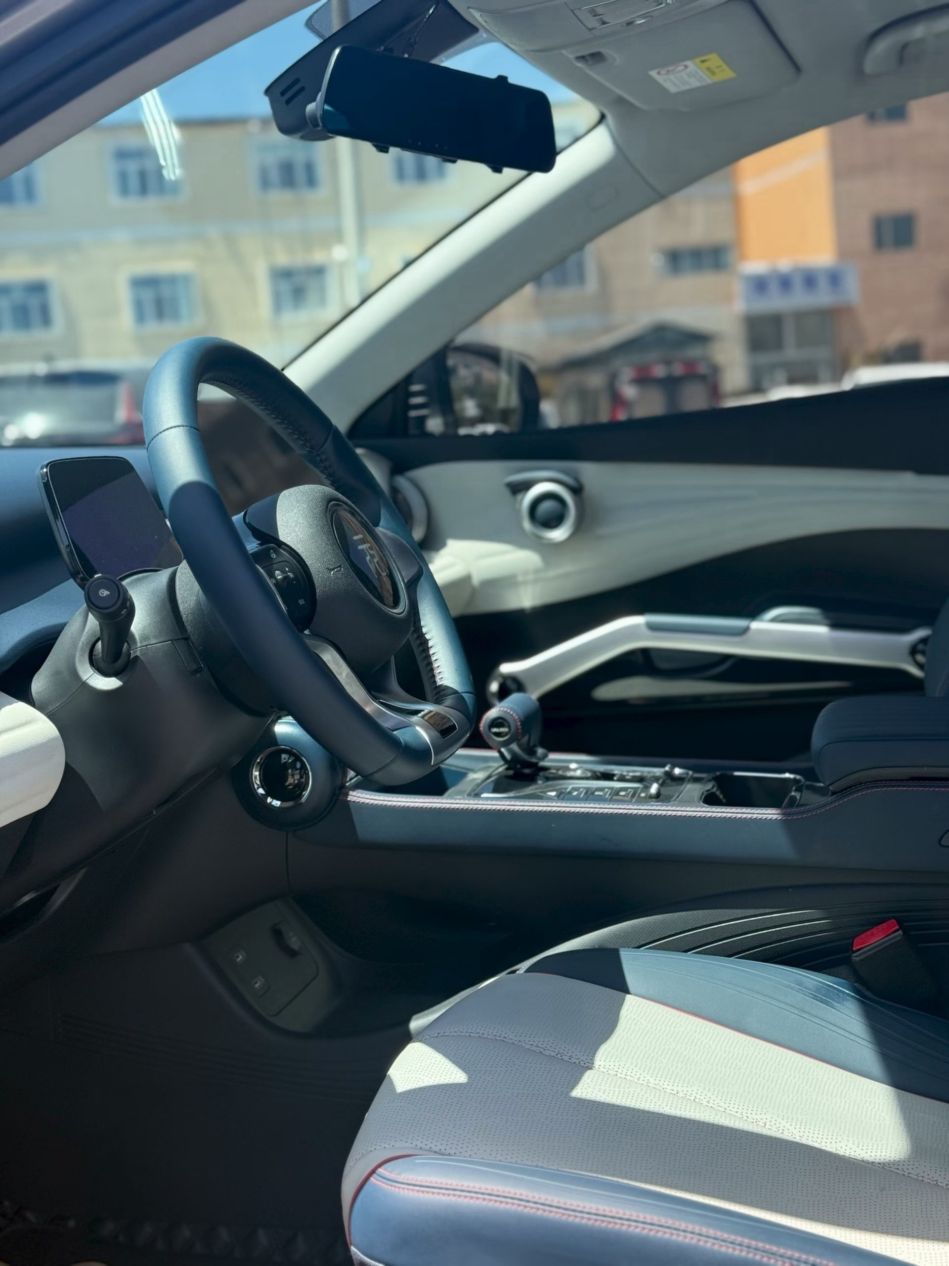 BYD Yuan Plus 2022 immagine di auto #4