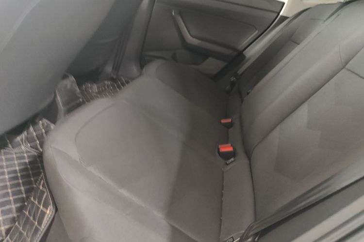 Volkswagen Polo 2023 car image #17