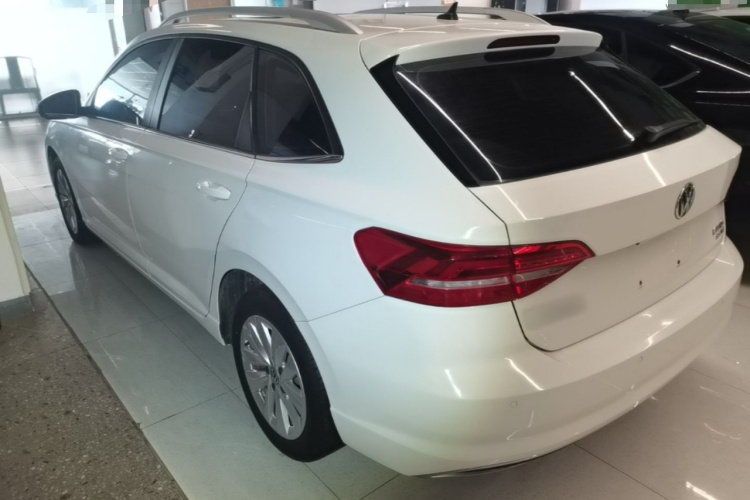 Volkswagen Lavida 2019 car image #7