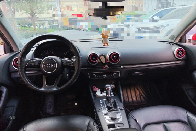 Audi A3 2018 car image #11