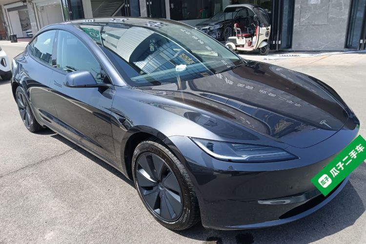 Tesla Model 3 2025 #4 Tesla Model 3 2025 car image #4