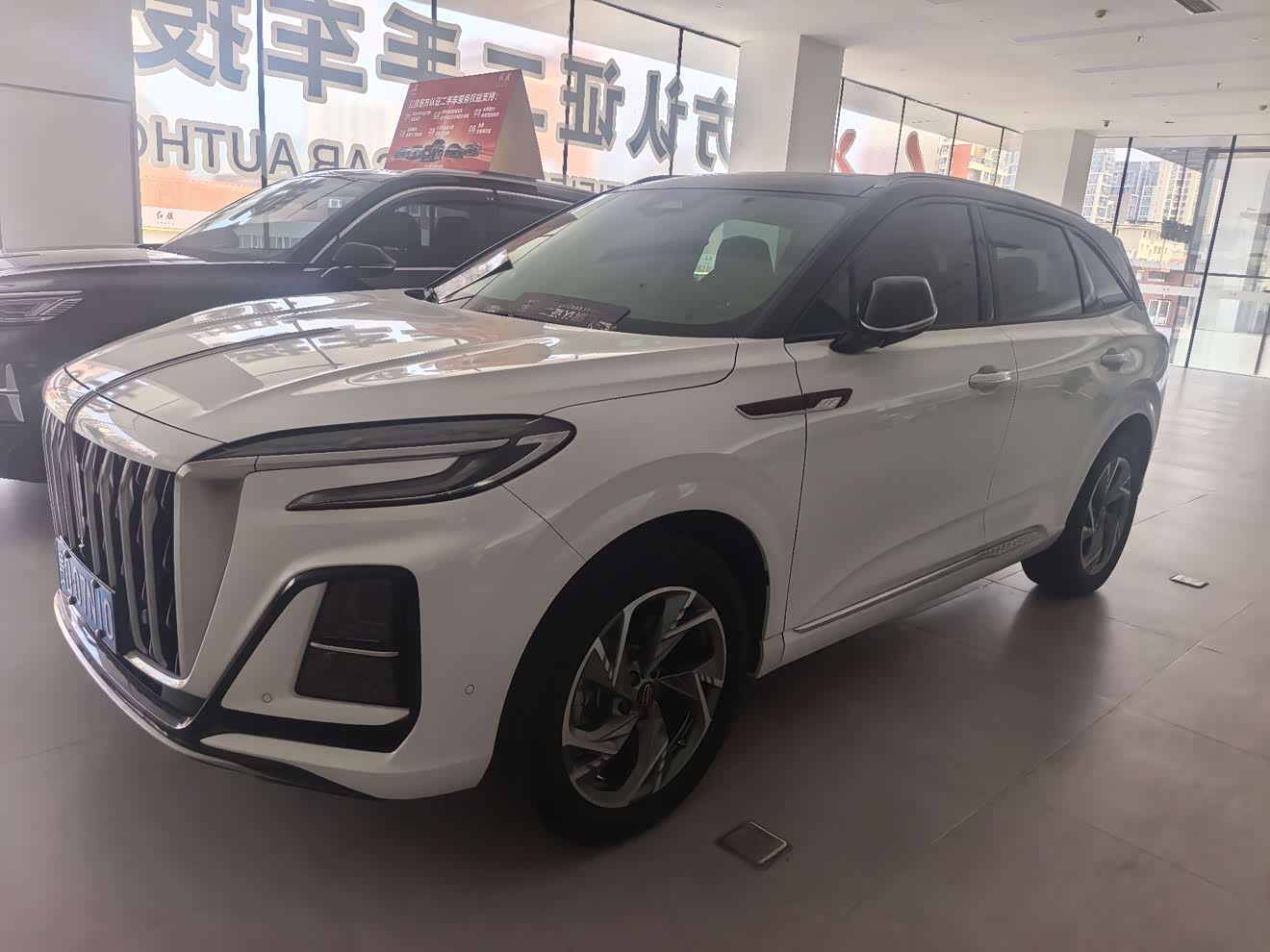 HongQi HS3 2023 car image 