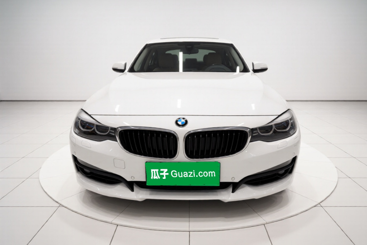 BMW 3 Series GT 2017 #3 BMW 3 Series GT 2017 car image #3