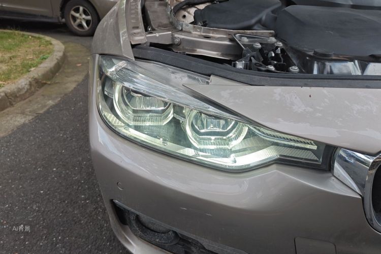 BMW 3 Series 2017 #8 BMW 3 Series 2017 car image #8