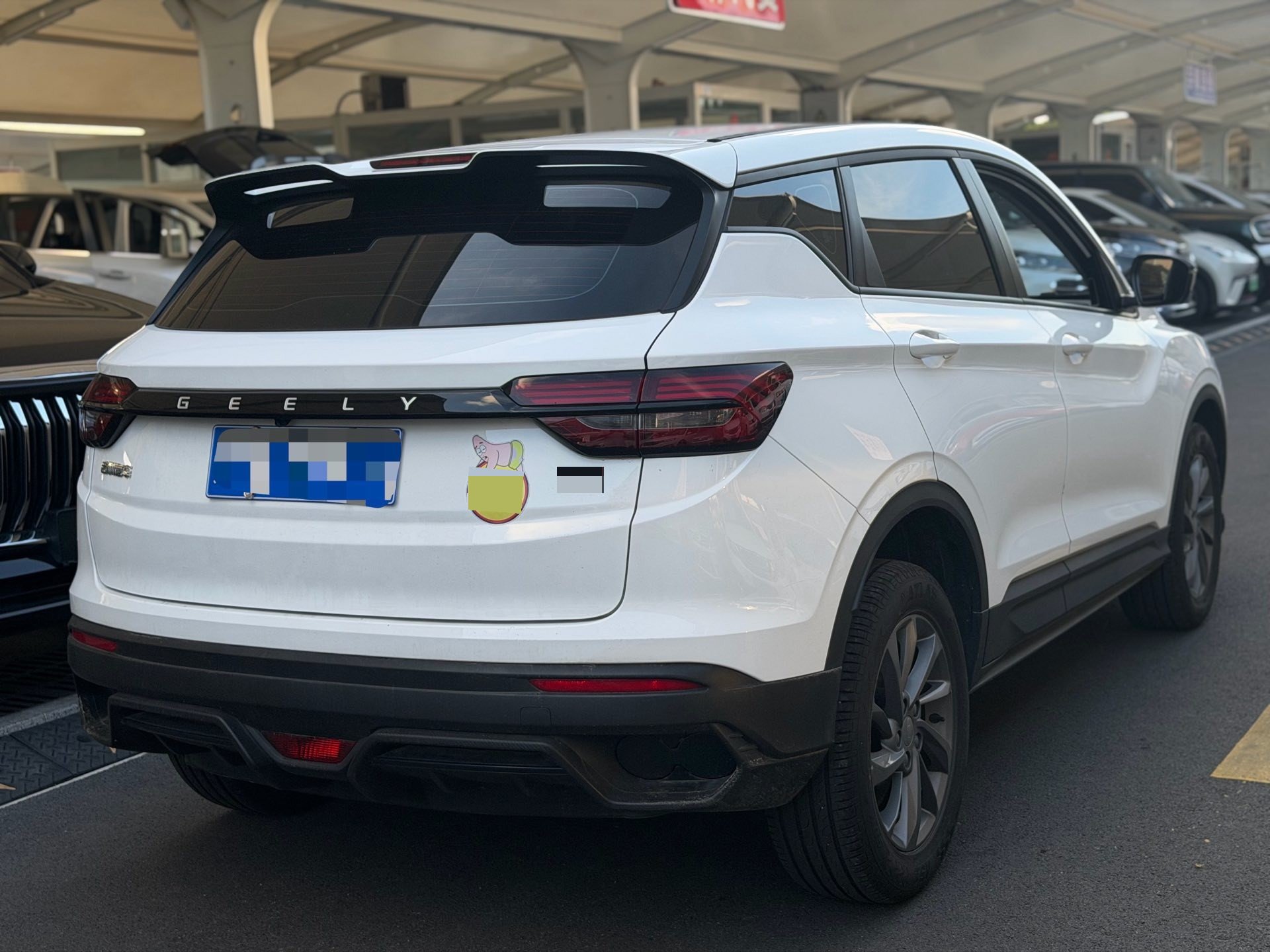 GEELY Coolray 2026 car image #4