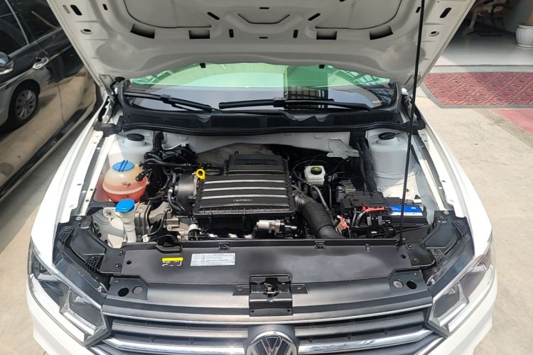 Volkswagen Bora 2021 car image #20