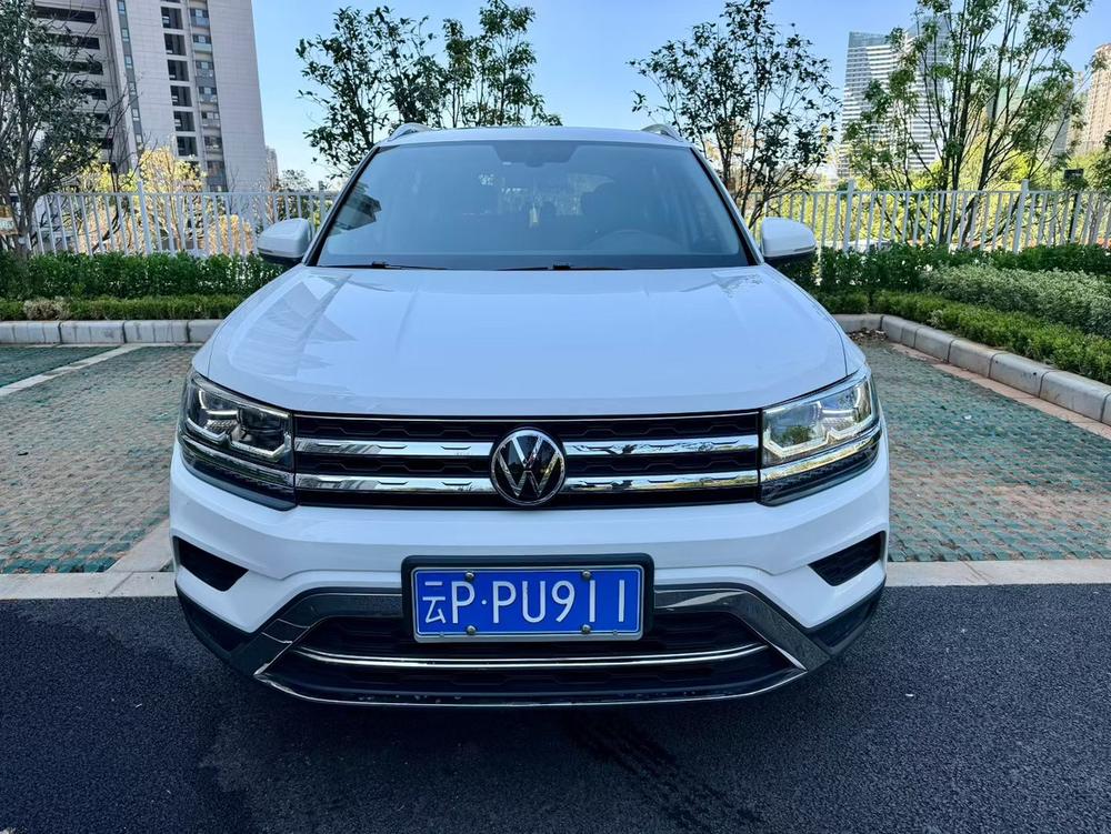Volkswagen Tharu 2021 car image #2