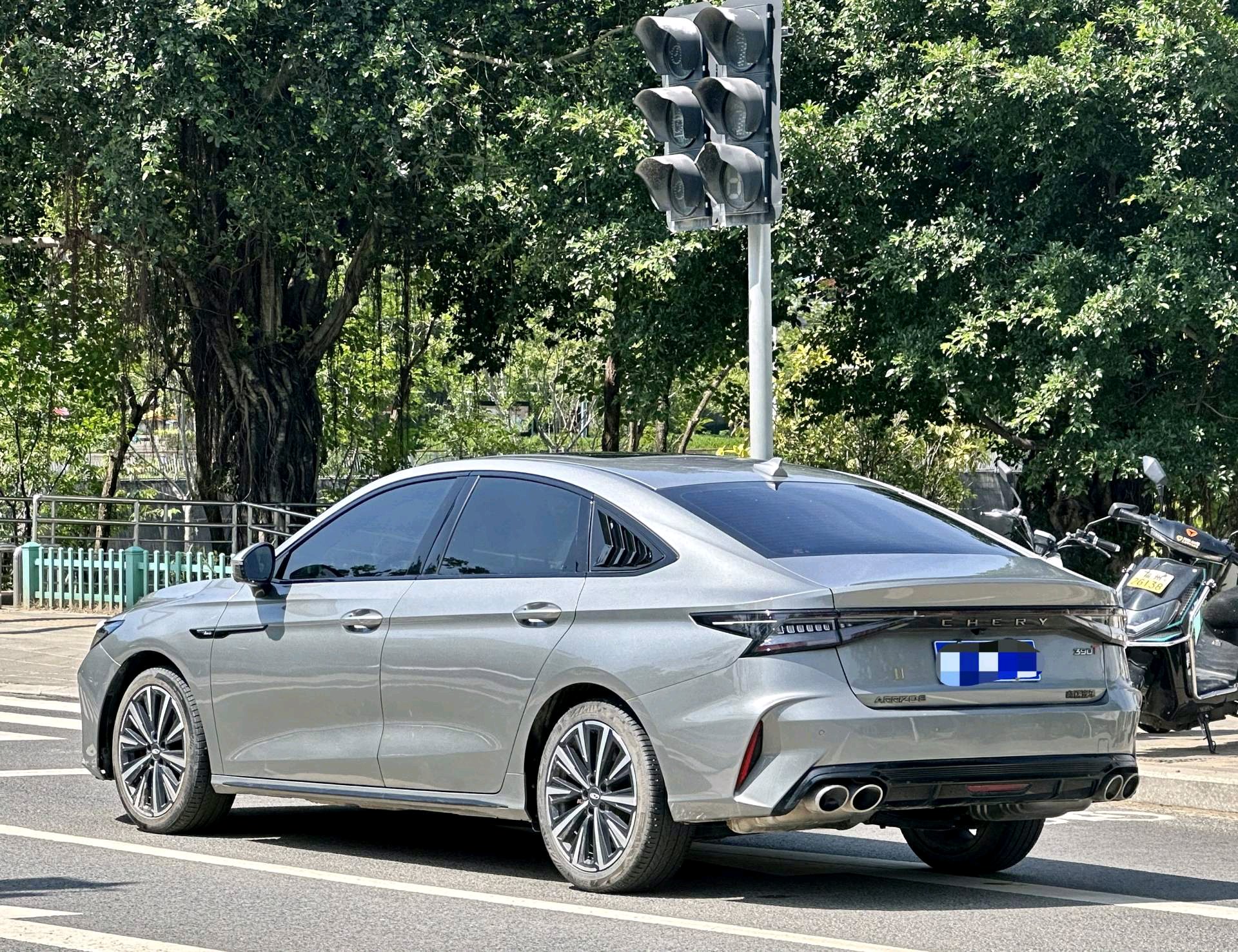 Chery Arrizo 8 2024 car image #4