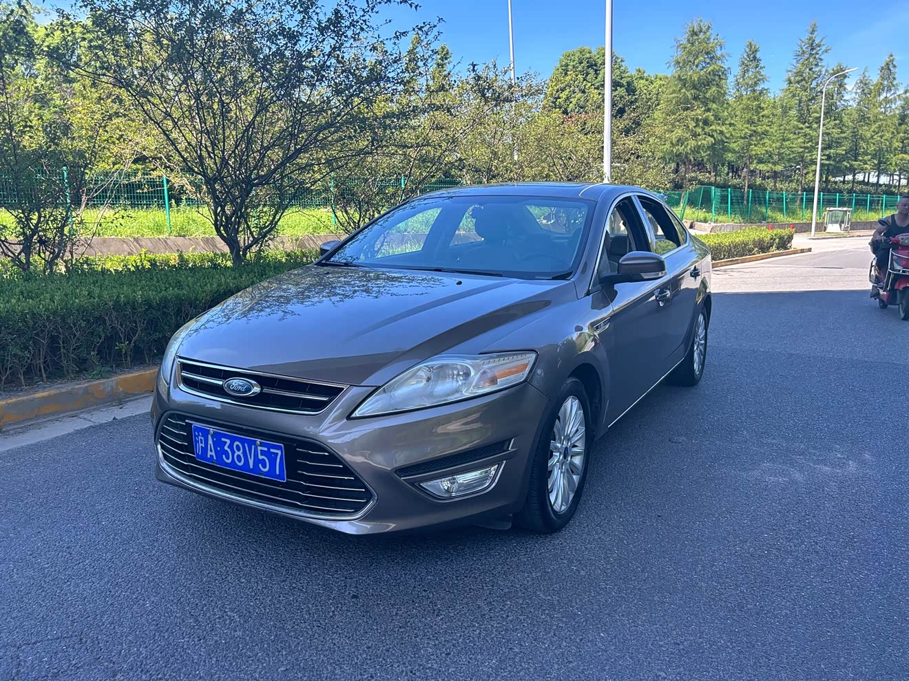 Ford Mondeo-Zhisheng 2012 car image 