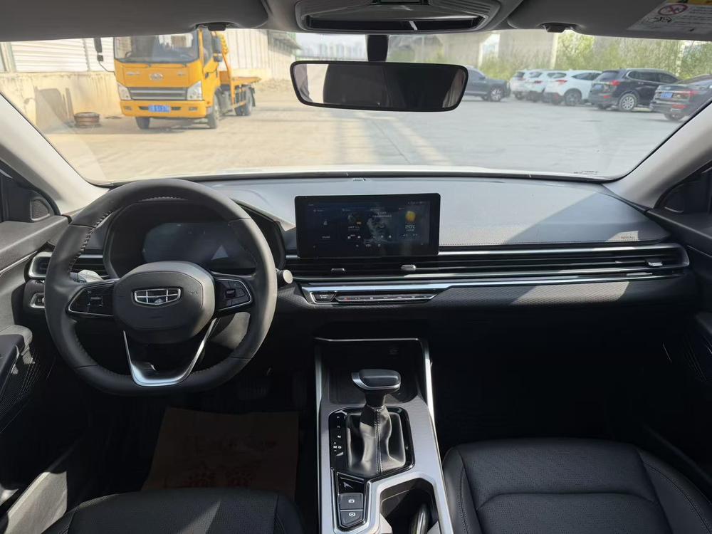 GEELY Emgrand 2022 car image #7