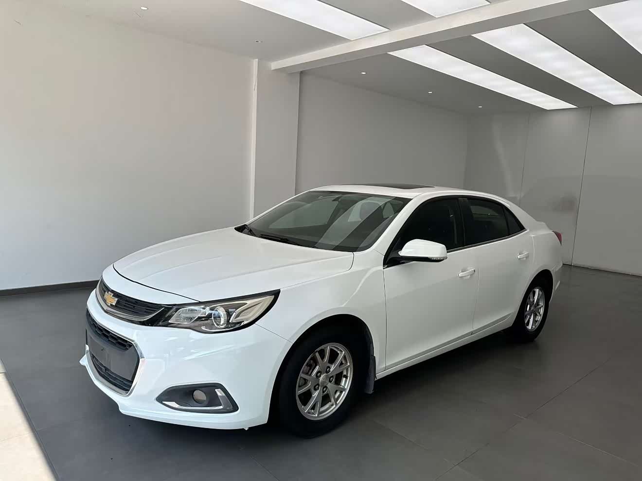 Chevrolet Malibu 2016 car image 