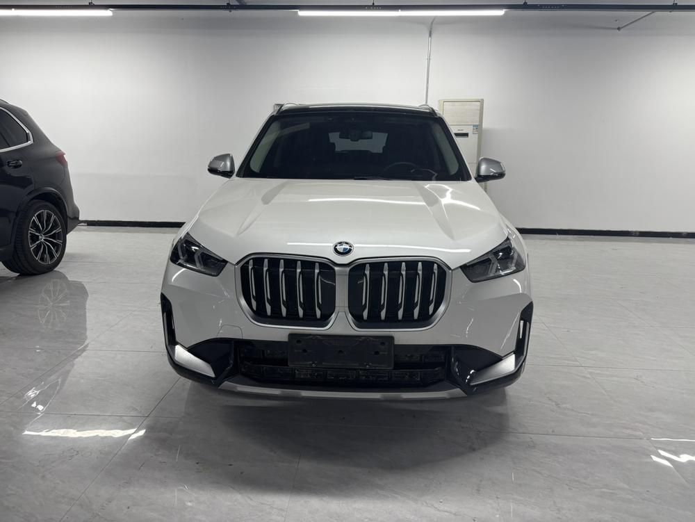 BMW X1 2023 #2 BMW X1 2023 car image #2