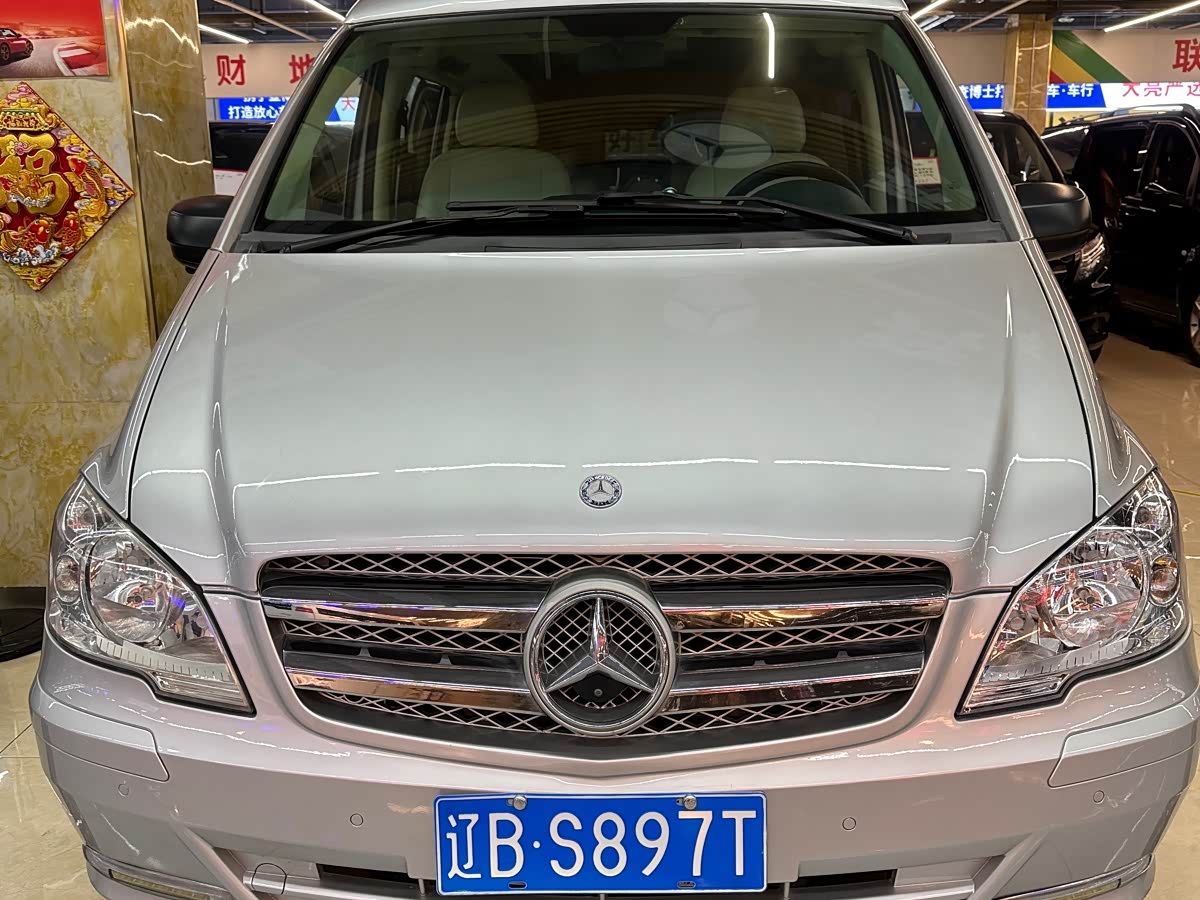 Mercedes-Benz Viano 2012 汽车图片 