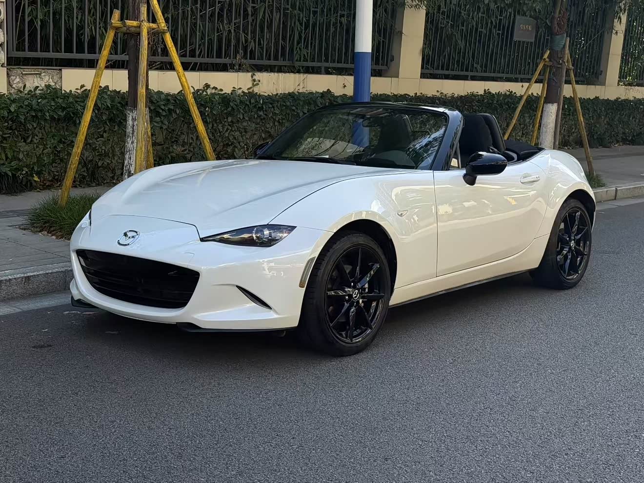 GEELY Monjaro MHEV 2023 car image 