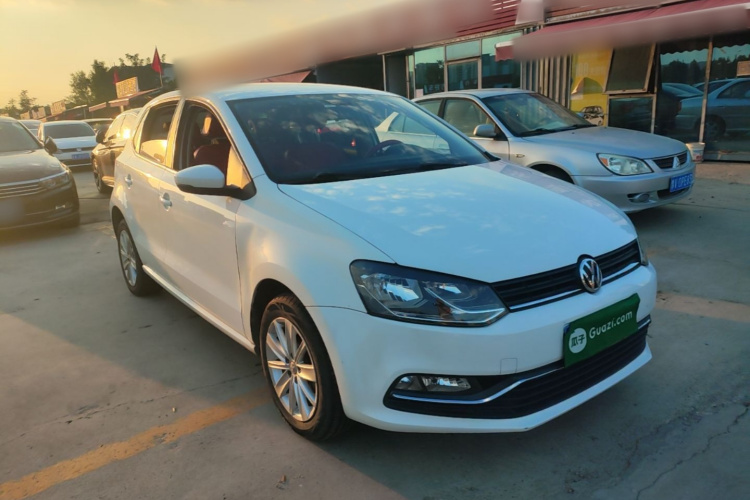 Volkswagen Polo 2015 #4 Volkswagen Polo 2015 car image #4