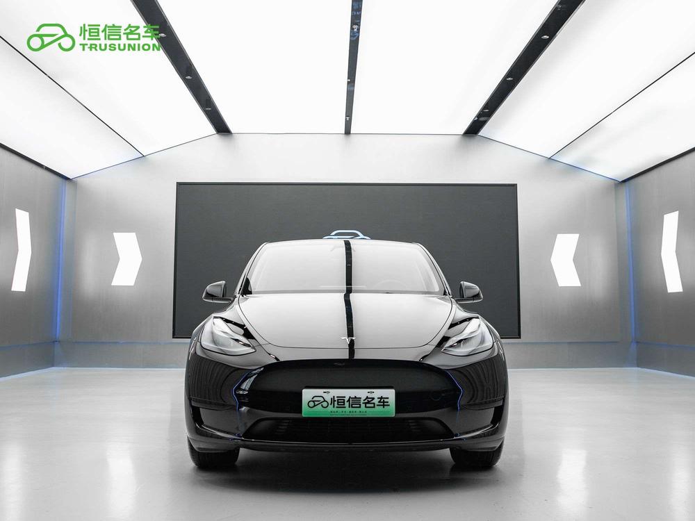 2023 car image #2