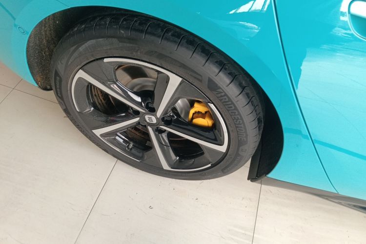 小米汽车 小米SU7 2025 汽车图片 #10