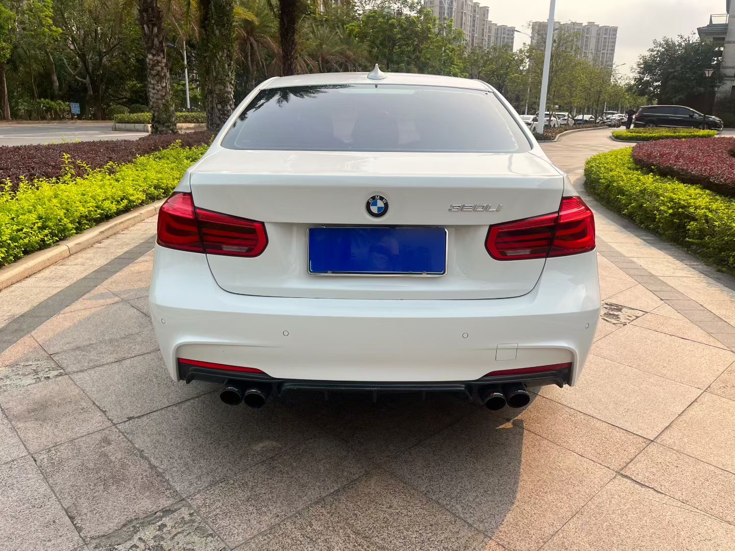 BMW 3 Series 2017 car image #9