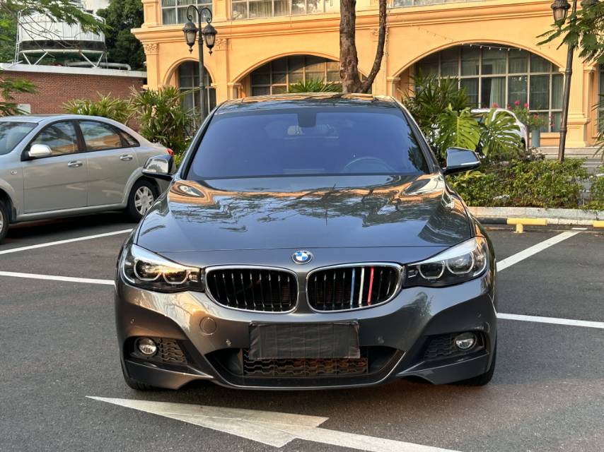 BMW 3 Series GT 2019 #2 BMW 3 Series GT 2019 car image #2