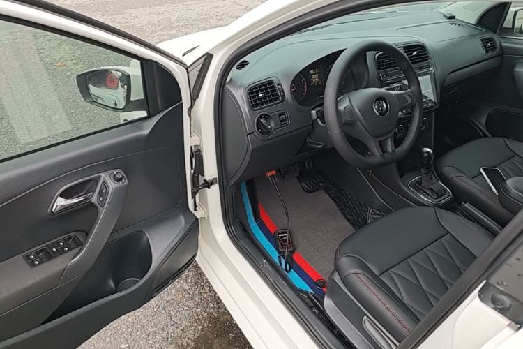 Volkswagen Polo 2019 #16 Volkswagen Polo 2019 car image #16