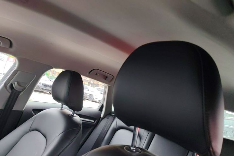 Audi A3 2019 car image #18