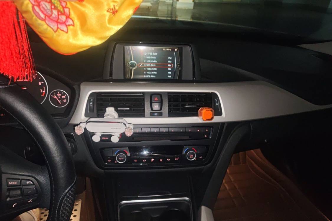 BMW 3 Series 2013 #26 BMW 3 Series 2013 car image #26