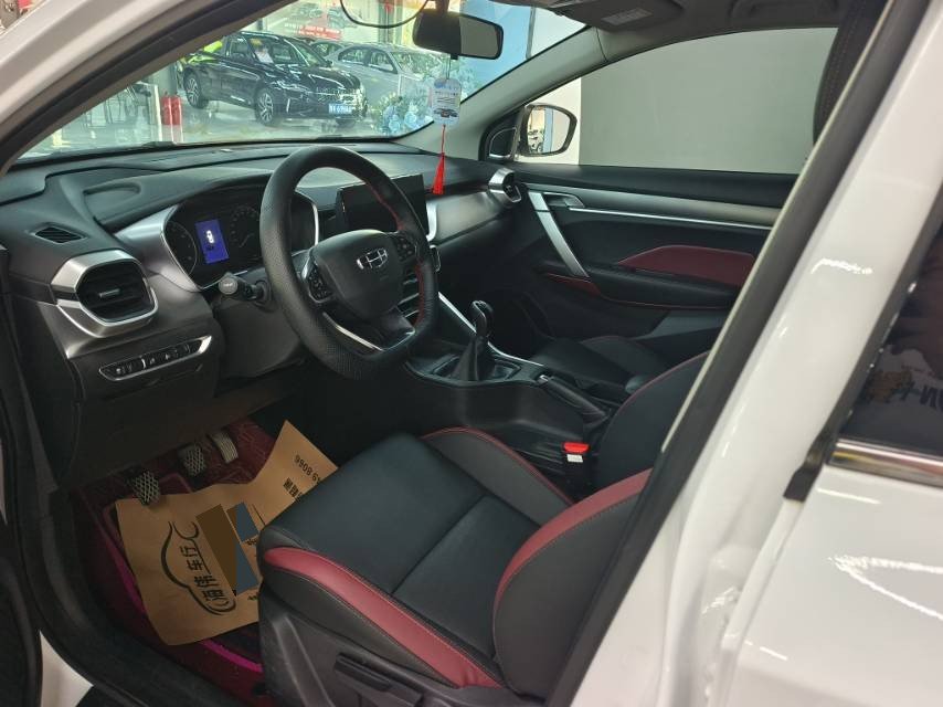 GEELY Coolray 2022 car image #5