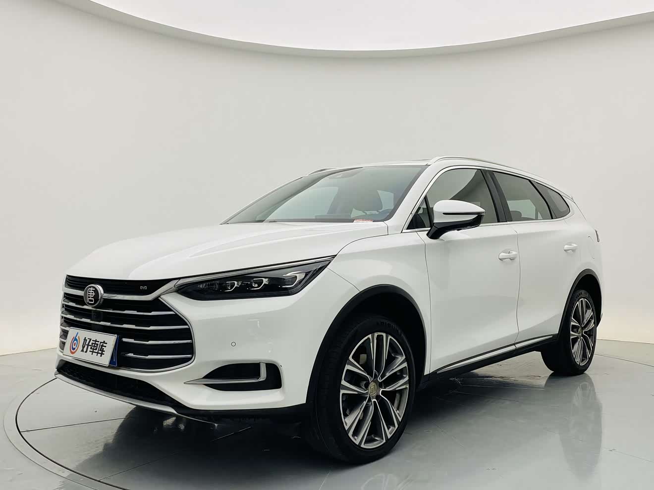 BYD Tang 2019 BYD Tang 2019 image de voiture