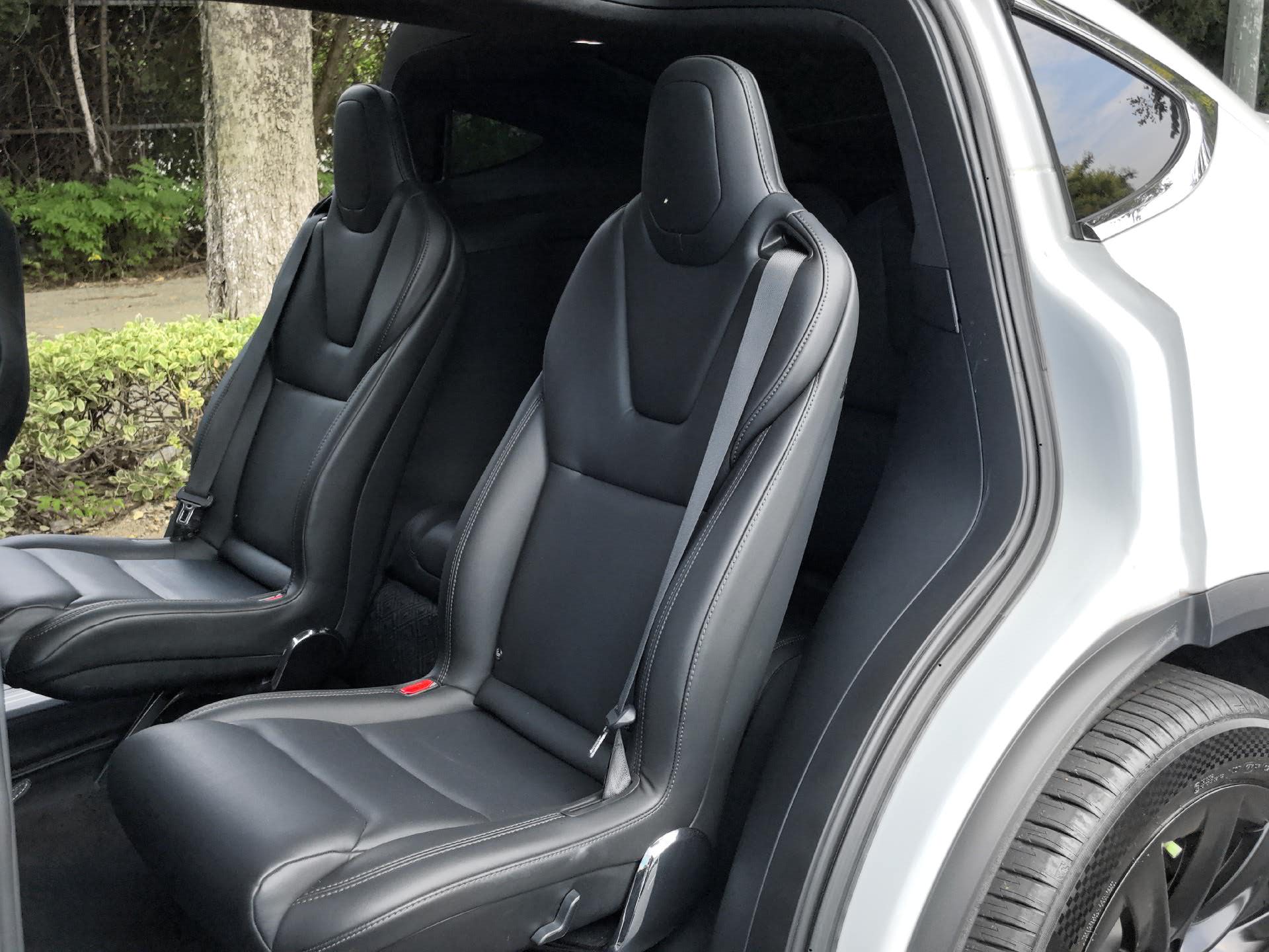 Tesla Model X 2019 #4 Tesla Model X 2019 car image #4