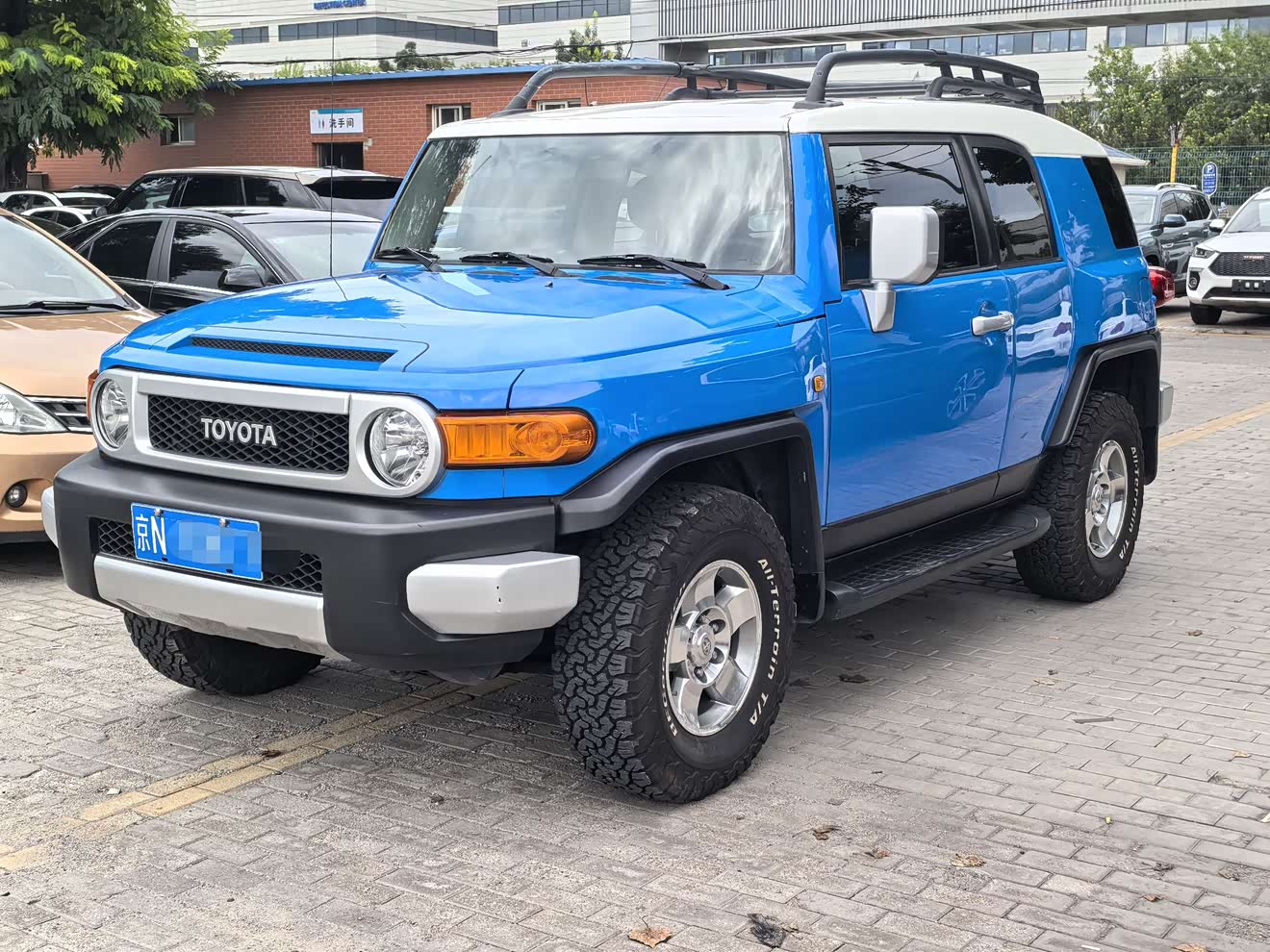 Toyota FJ Cruiser 2008 car image 
