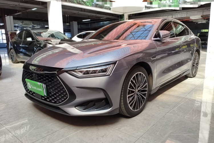 BYD Han 2022 car image #2