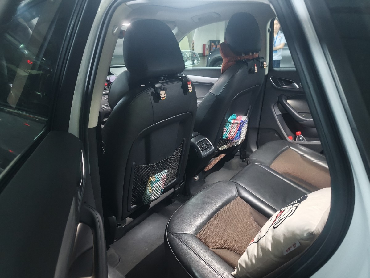 Audi Q3 2019 #6 Audi Q3 2019 صورة سيارة #6