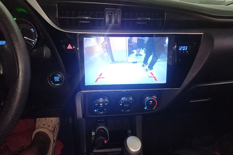 Toyota Corolla 2019 car image #13