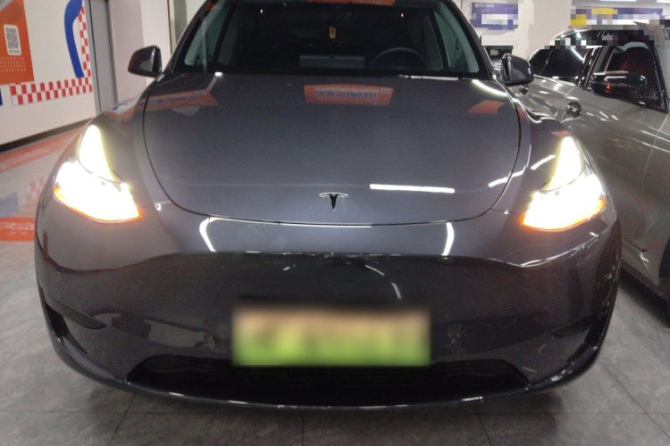 Tesla Model Y 2022 #3 Tesla Model Y 2022 car image #3