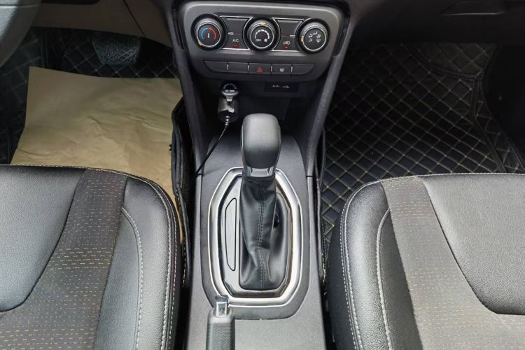 Chery Tiggo 3x 2021 #18 Chery Tiggo 3x 2021 car image #18