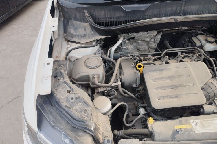 Volkswagen T-Cross 2020 car image #26