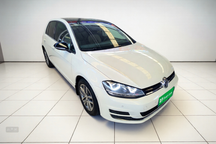 Volkswagen Golf 2017 car image #4