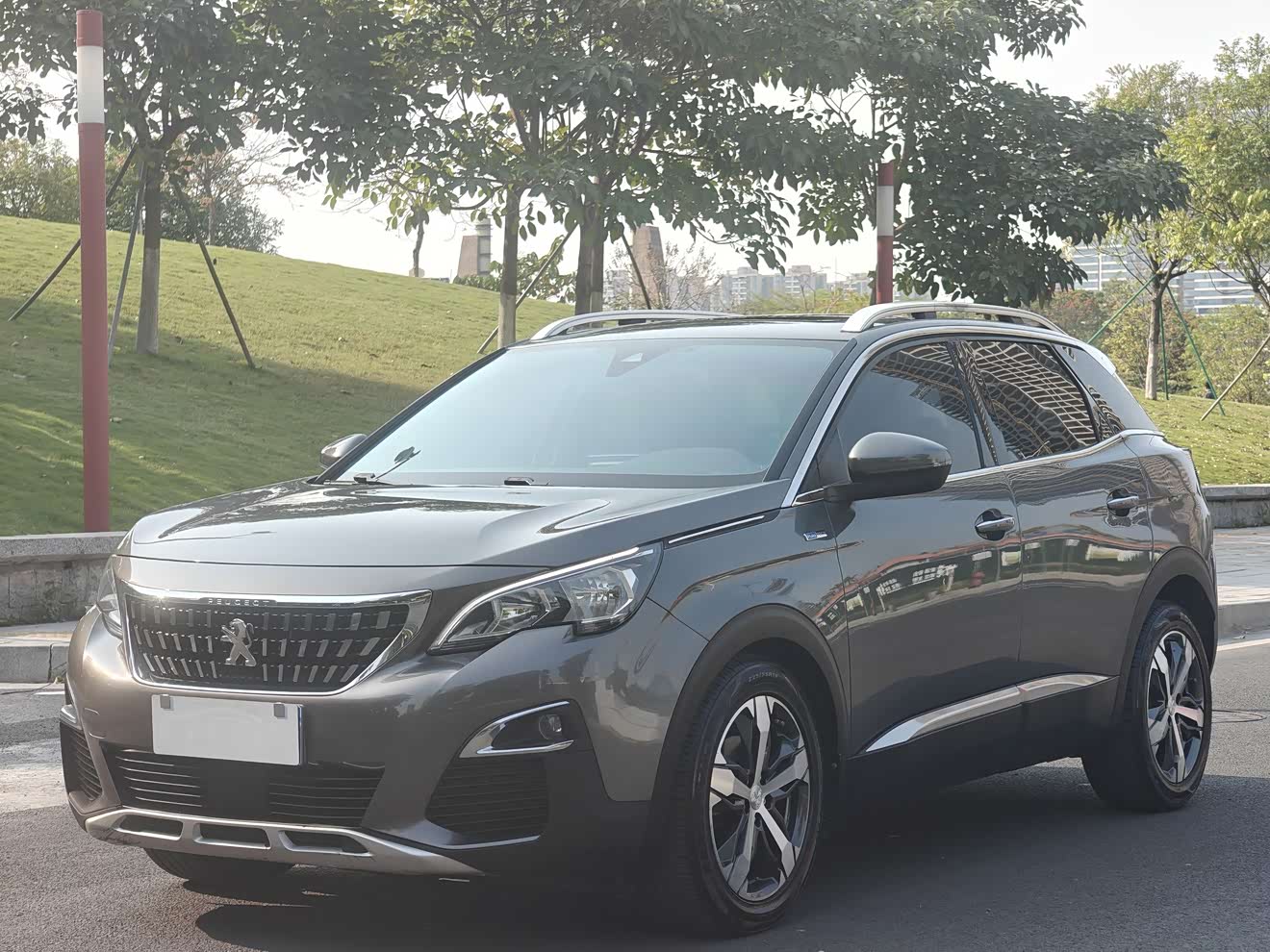 Peugeot 4008 2017 Peugeot 4008 2017 car image
