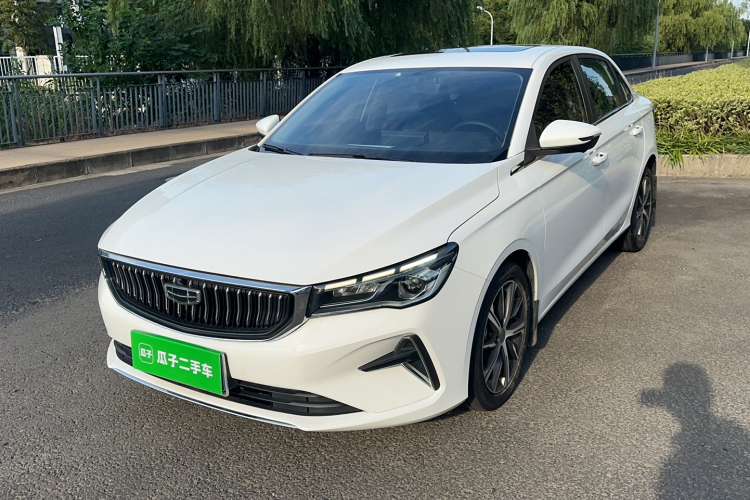 GEELY Emgrand 2022 car image #2