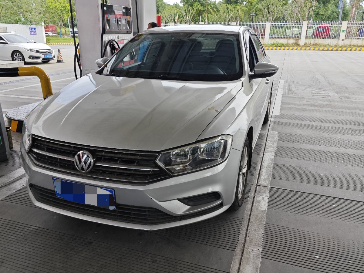 Volkswagen Bora 2016 Volkswagen Bora 2016 car image